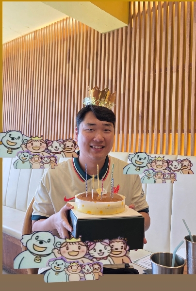 2025년 8월 생일파티 대표이미지