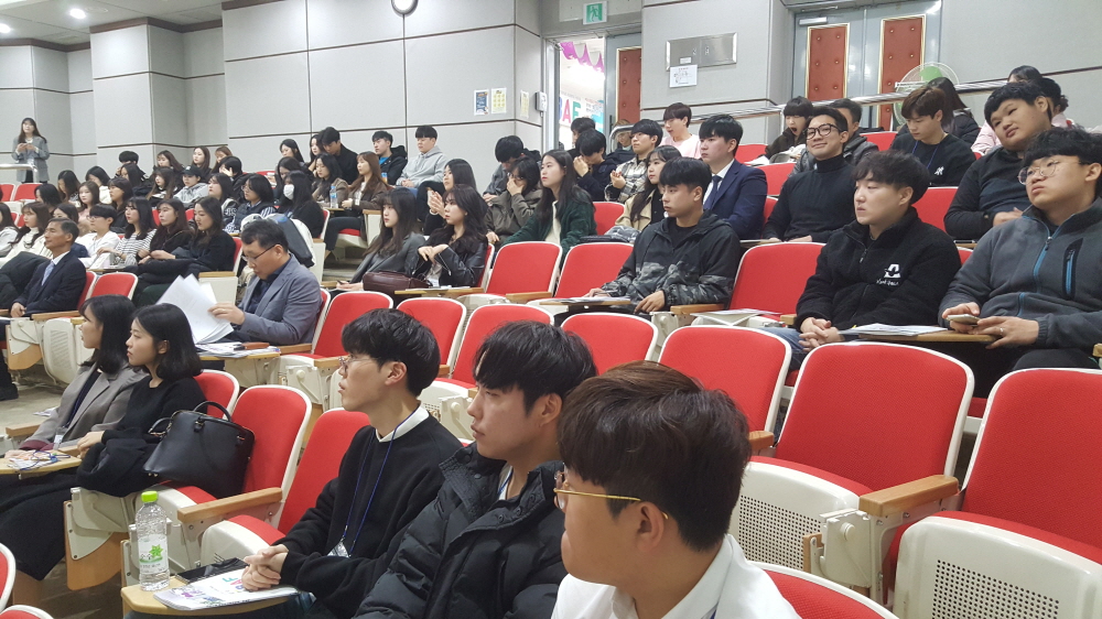 2019 제11회 학술제(BAF)행사사진2 크기변환_20191114_100955.jpg