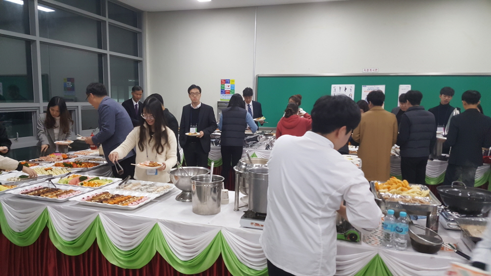 2018 제10회 학술제(BAF) 행사 사진8 크기변환_20181115_173258.jpg