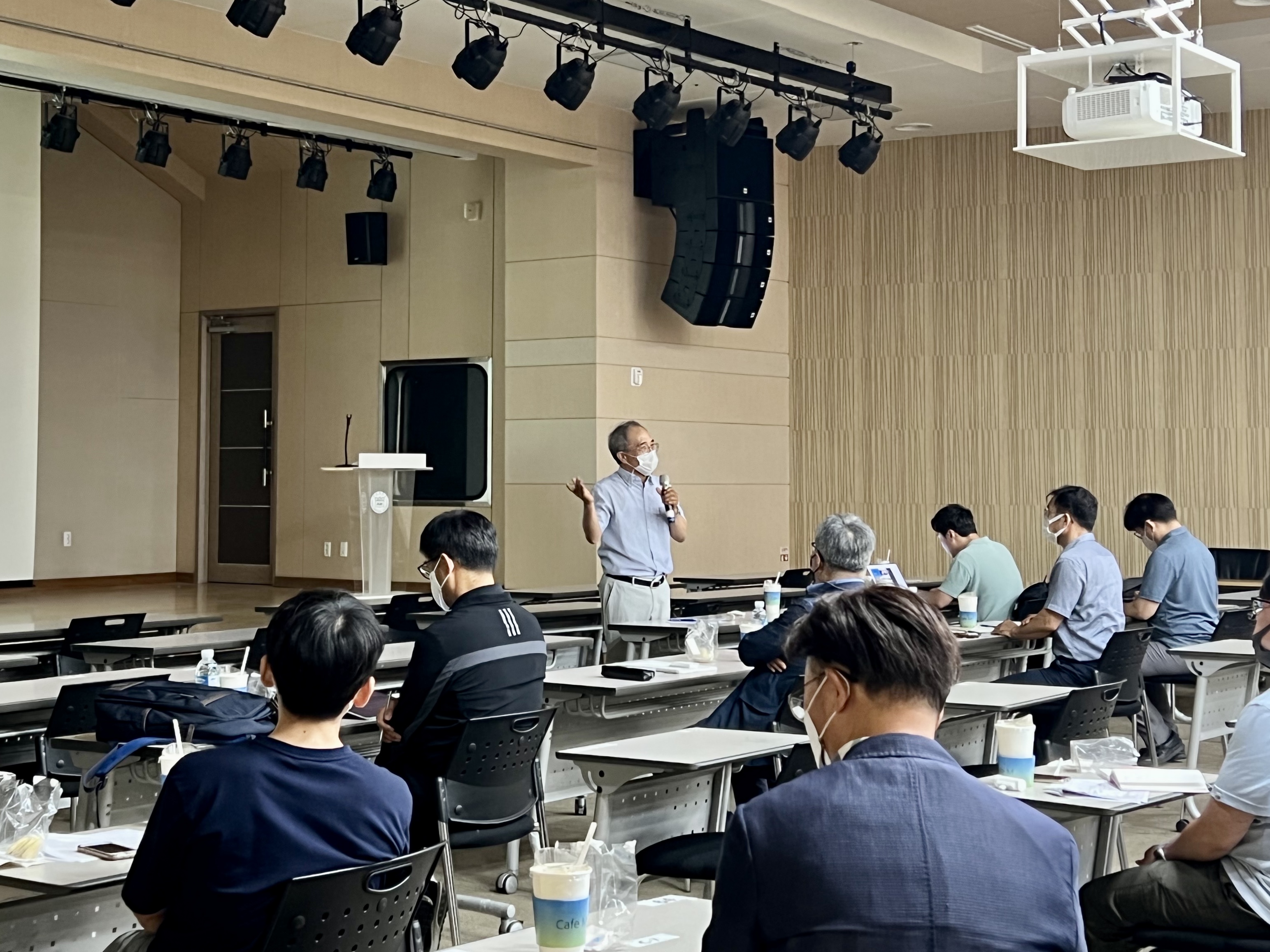 산업부·해수부 공동 KICK-OFF [해양 부유쓰레기 수거·처리용 친환경 선박 개발 및 실증사업] | 2022.07.06 7.김만수교수.jpg
