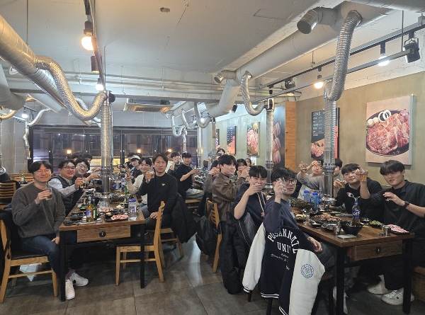 [2025.11.21.] 나노에너지공학과 및 나노자율전공 학부생들과 저녁회식 main image