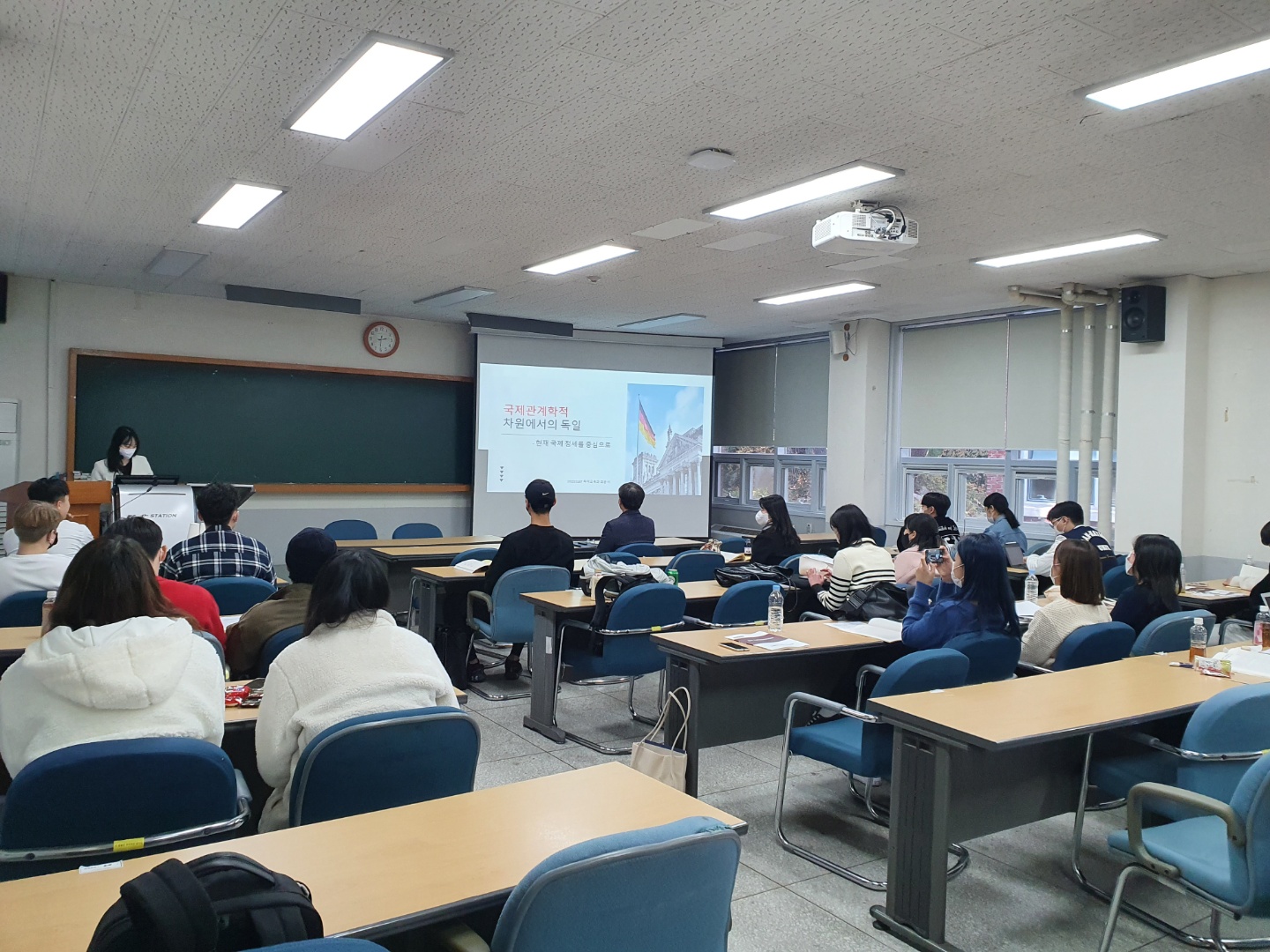 20221110 학술제 KakaoTalk_20221115_110153521_03.jpg