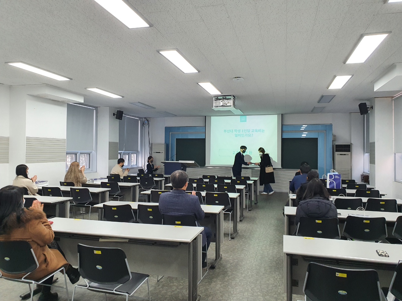 20220211 신입생 OT KakaoTalk_20220214_152038978.jpg