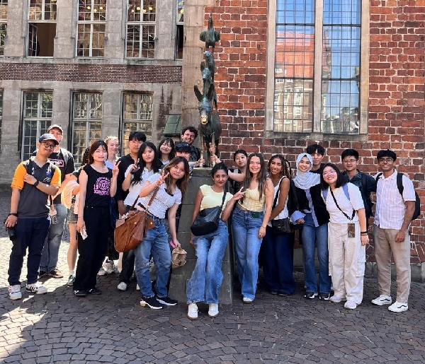 [학과맞춤형 해외파견프로그램] 2025-하계 교환학생 권** 학생 (독일 오*대학) 대표이미지