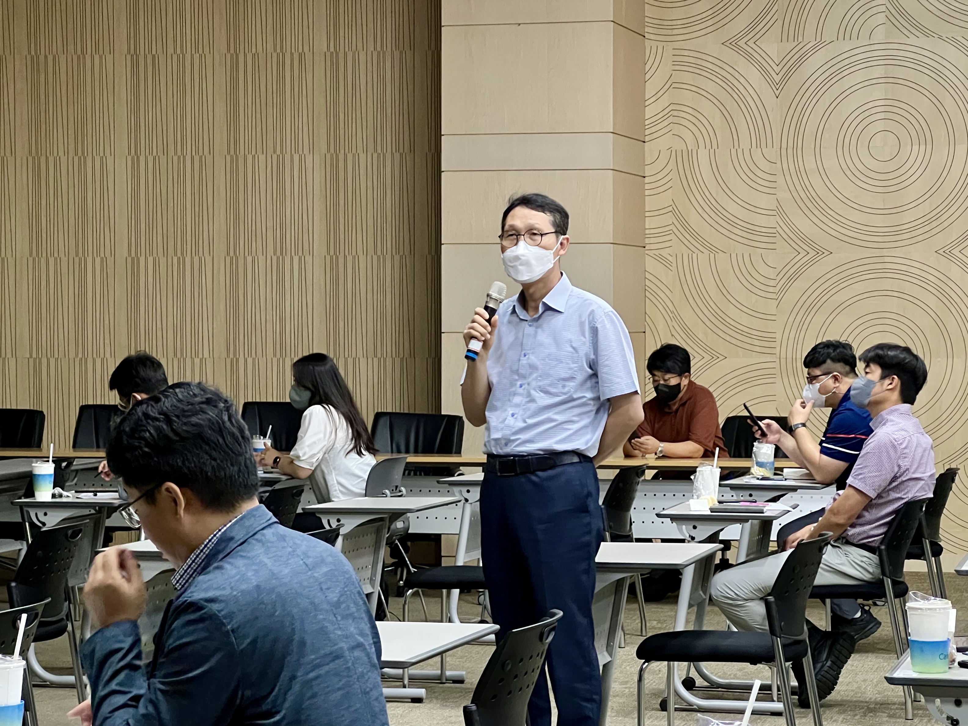MOTIE·MOF JOINT KICK-OFF [Demonstration Project of Eco-friendly Ship Development for Collection and Disposal of Marine Floating Waste] | 07.06.2022 3.세부과제소개.jpg