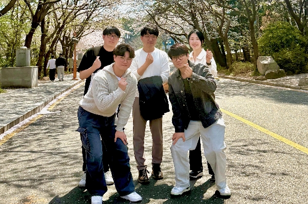 2025 Cherry blossom viewing 대표이미지