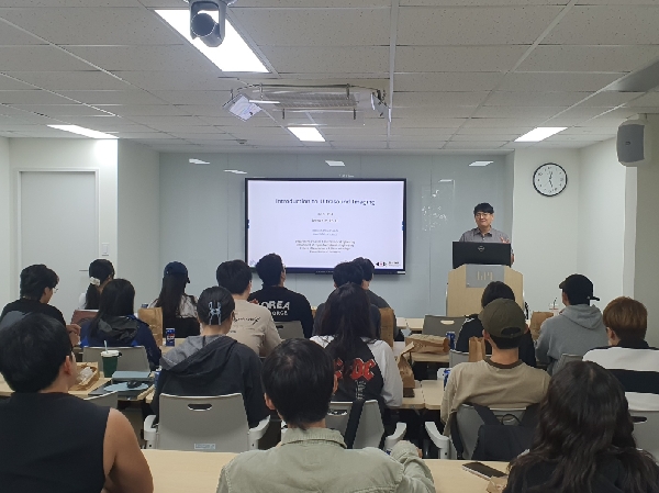 2024-2학기 김지수 교수님 Small Talk 대표이미지