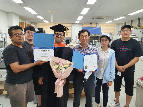 2020.8 Rashed's Graduation 대표이미지