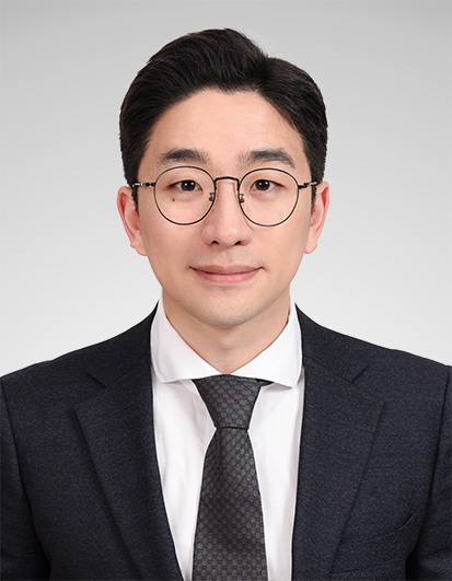 [PNU리서치] 이휘돈 교수팀, 망막 미세혈관을 조영제 없이 또렷하게! 대표이미지