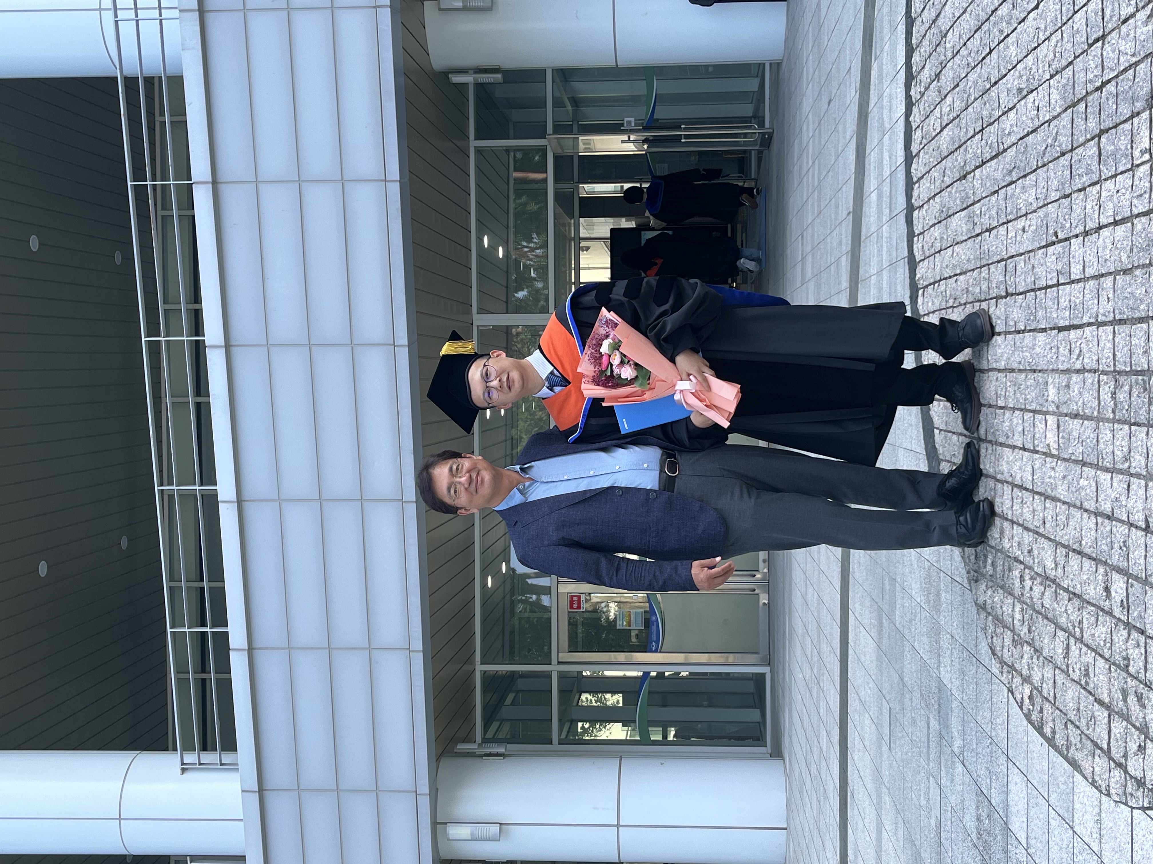 2022년 8월 졸업 2.jpg