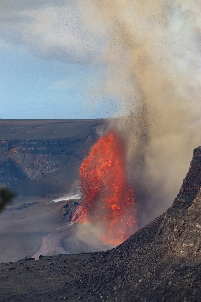 Hawaii킬라우에아 화산의 용암분천(lava fountaining) 화산활동 대표이미지